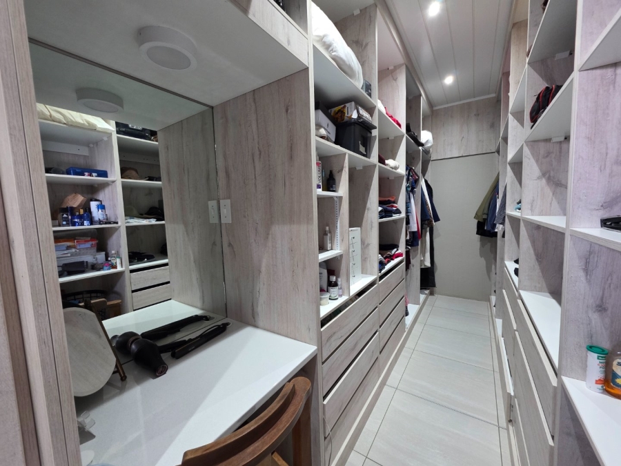 6 Bedroom Property for Sale in Dan Pienaar Free State